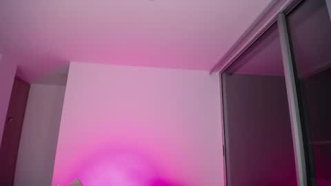 varenka_ivanova22 online show from April 30, 2026, 6:20 am