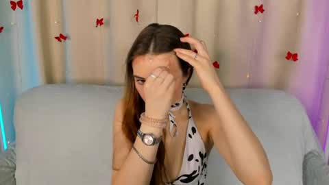 VasilisaLove online show from July 6, 2026, 1:35 am