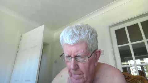 vassus online show from March 18, 2026, 11:02 am