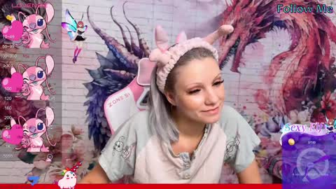Snapshot of vasya_sylvia chatting on December 13, 2024, 5:21 pm Vasya Sylvia online show from December 13, 2024, 5:21 pm