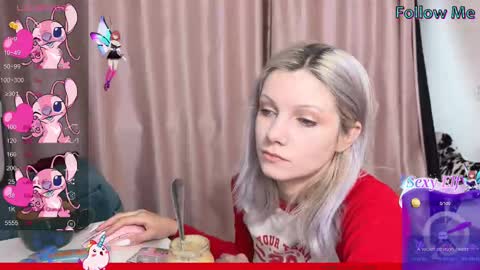 Snapshot of vasya_sylvia chatting on February 26, 2025, 8:48 am Vasya Sylvia online show from February 26, 2025, 8:48 am
