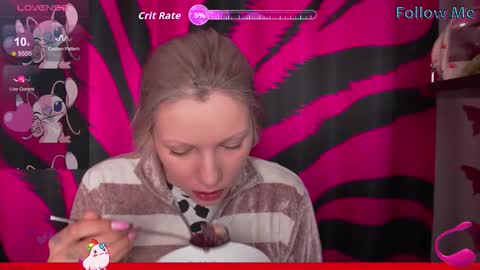 Snapshot of vasya_sylvia chatting on November 19, 2025, 8:58 am Vasya Sylvia online show from November 19, 2025, 8:58 am