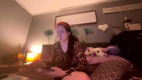 Snapshot of vaua089 chatting on October 26, 2025, 1:33 am vaua089 online show from October 26, 2025, 1:33 am