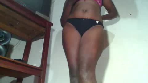 Snapshot of vayanah317 chatting on September 18, 2025, 10:45 pm vayanah317 online show from September 18, 2025, 10:45 pm