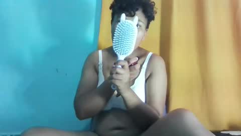 Vayannah online show from April 26, 2026, 6:44 am
