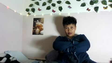 Vayannah online show from June 12, 2026, 7:57 pm