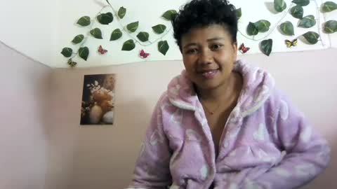 Vayannah online show from June 27, 2026, 7:24 am