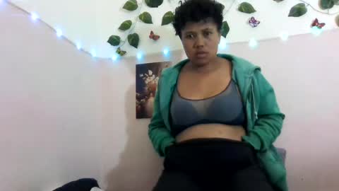 Vayannah online show from July 7, 2026, 8:46 pm