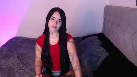 Vayolett Bass online show from December 18, 2024, 2:42 am