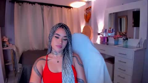 Vayolett Bass online show from March 18, 2026, 7:22 am