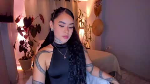 Vayolett Bass online show from June 24, 2026, 8:13 am