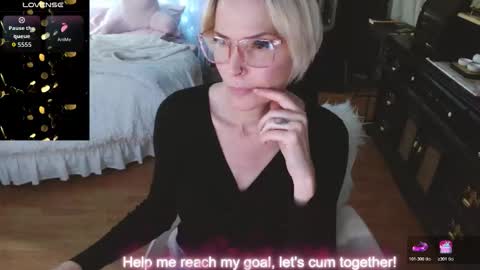 veafreeze online show from February 23, 2026, 6:44 am