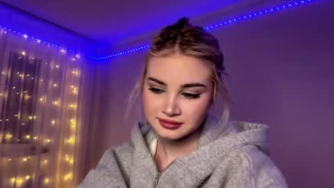 Monika online show from February 3, 2026, 1:05 pm