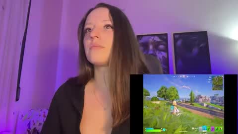 Veeuphoria online show from March 10, 2026, 10:04 pm