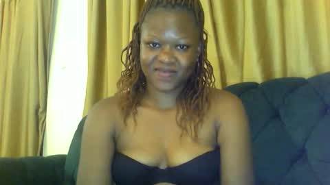 veev_1 online show from March 17, 2026, 1:43 am