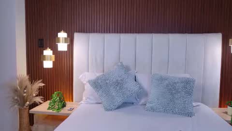 Mia brando online show from February 16, 2026, 2:24 pm