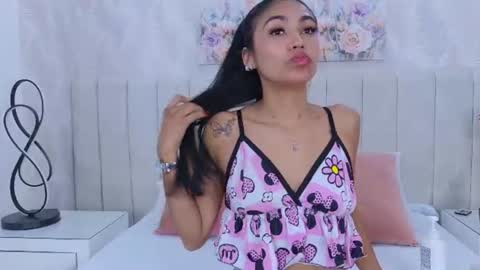 Snapshot of vega_sara chatting on July 6, 2026, 7:38 pm Mia brando online show from July 6, 2026, 7:38 pm