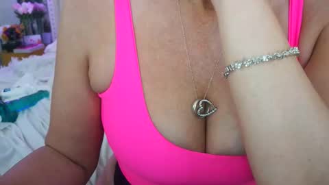Vegas Dani online show from May 19, 2026, 1:56 am