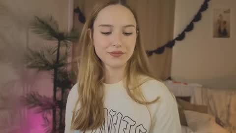 Maria online show from October 21, 2025, 1:45 pm