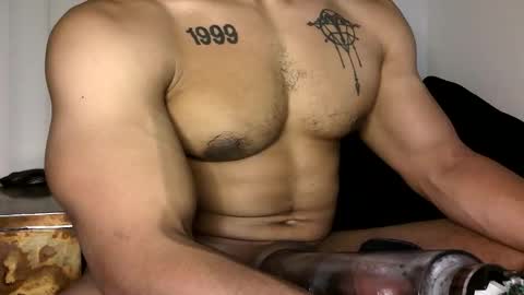 Vegas Love online show from October 23, 2025, 7:40 am