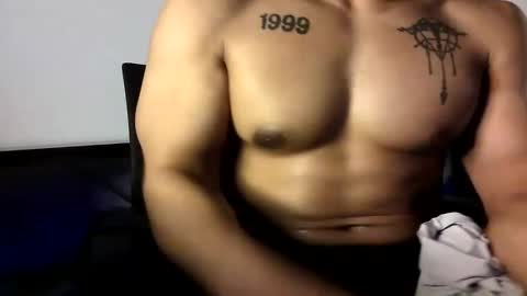 Snapshot of vegasluv702 chatting on June 11, 2026, 4:21 am Vegas Love online show from June 11, 2026, 4:21 am