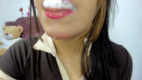 Snapshot of veky_saliva01 chatting on December 26, 2024, 2:05 pm camila online show from December 26, 2024, 2:05 pm