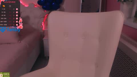 Velery online show from November 14, 2025, 1:10 pm