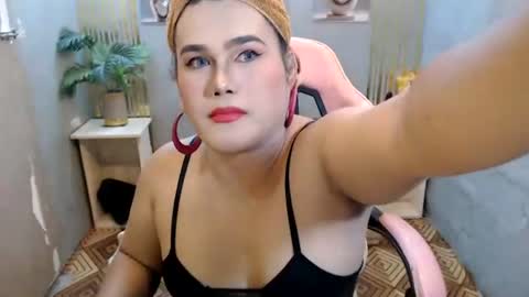 Snapshot of velinda_monroe chatting on July 9, 2026, 11:47 am TS VELINDA online show from July 9, 2026, 11:47 am