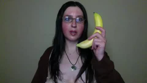 Snapshot of velira_ chatting on November 30, 2025, 4:27 am velira_ online show from November 30, 2025, 4:27 am