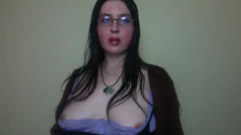 Snapshot of velira_ chatting on December 18, 2025, 6:41 am velira_ online show from December 18, 2025, 6:41 am