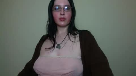 Snapshot of velira_ chatting on January 8, 2026, 2:47 am velira_ online show from January 8, 2026, 2:47 am