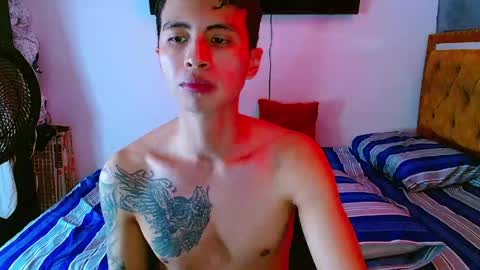 Snapshot of velk_hot1 chatting on May 26, 2026, 1:07 pm velk_hot1 online show from May 26, 2026, 1:07 pm