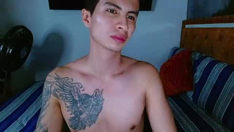 Snapshot of velk_hot1 chatting on June 3, 2026, 12:57 am velk_hot1 online show from June 3, 2026, 12:57 am