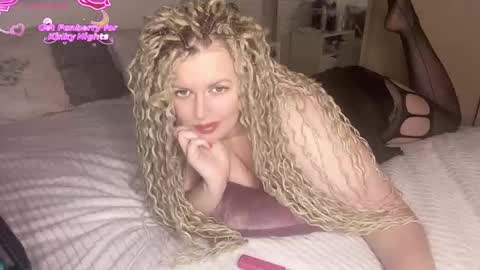 Snapshot of vellinka chatting on November 15, 2025, 8:27 pm vellinka online show from November 15, 2025, 8:27 pm