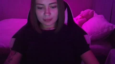 Snapshot of velour_myst chatting on July 20, 2026, 5:37 pm velour_myst online show from July 20, 2026, 5:37 pm