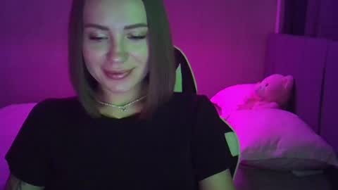 Snapshot of velour_myst chatting on July 22, 2026, 2:31 pm velour_myst online show from July 22, 2026, 2:31 pm