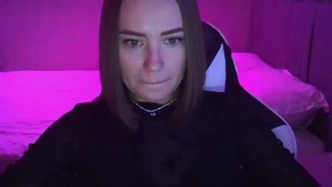 Snapshot of velour_myst chatting on July 28, 2026, 2:05 pm velour_myst online show from July 28, 2026, 2:05 pm