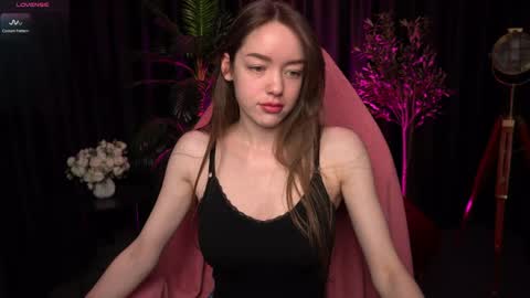 Kitty online show from May 3, 2026, 2:50 am
