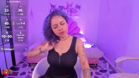 Snapshot of velvet_ari chatting on December 5, 2025, 5:05 am Velvet online show from December 5, 2025, 5:05 am