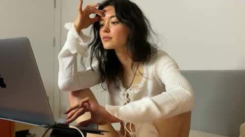 Jess online show from February 17, 2026, 2:30 am