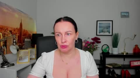 Jasmine online show from September 11, 2025, 5:29 am