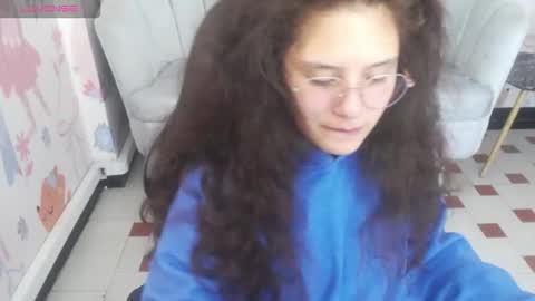 Snapshot of velvet_moon_v chatting on March 25, 2026, 1:28 pm velvet_moon_v online show from March 25, 2026, 1:28 pm
