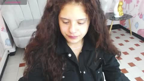 Snapshot of velvet_moon_v chatting on April 1, 2026, 1:12 pm velvet_moon_v online show from April 1, 2026, 1:12 pm