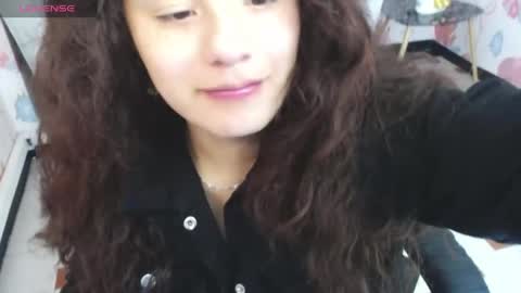 Snapshot of velvet_moon_v chatting on April 1, 2026, 1:41 pm velvet_moon_v online show from April 1, 2026, 1:41 pm