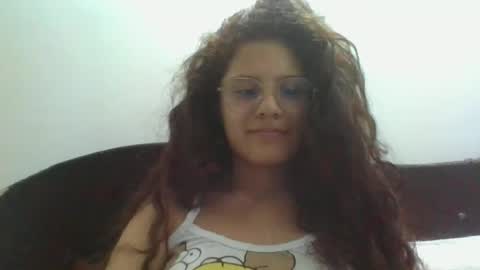 Snapshot of velvet_moon_v chatting on April 22, 2026, 11:17 pm velvet_moon_v online show from April 22, 2026, 11:17 pm