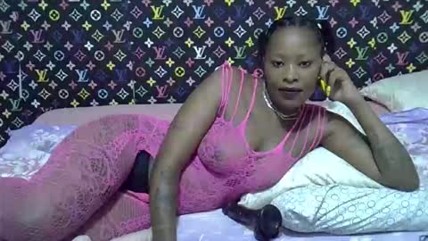 velvet online show from February 3, 2026, 4:32 am