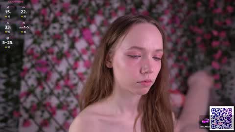 Polly online show from November 18, 2025, 6:12 pm