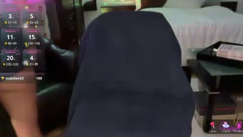 VelvetBarbie online show from June 29, 2026, 7:25 pm