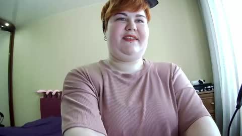 velvetcandy_ online show from May 27, 2026, 6:10 am