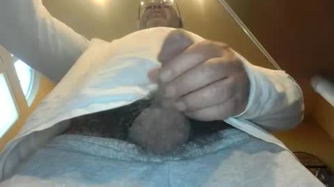 Snapshot of velvetcock25 chatting on July 8, 2026, 9:58 am velvetcock25 online show from July 8, 2026, 9:58 am